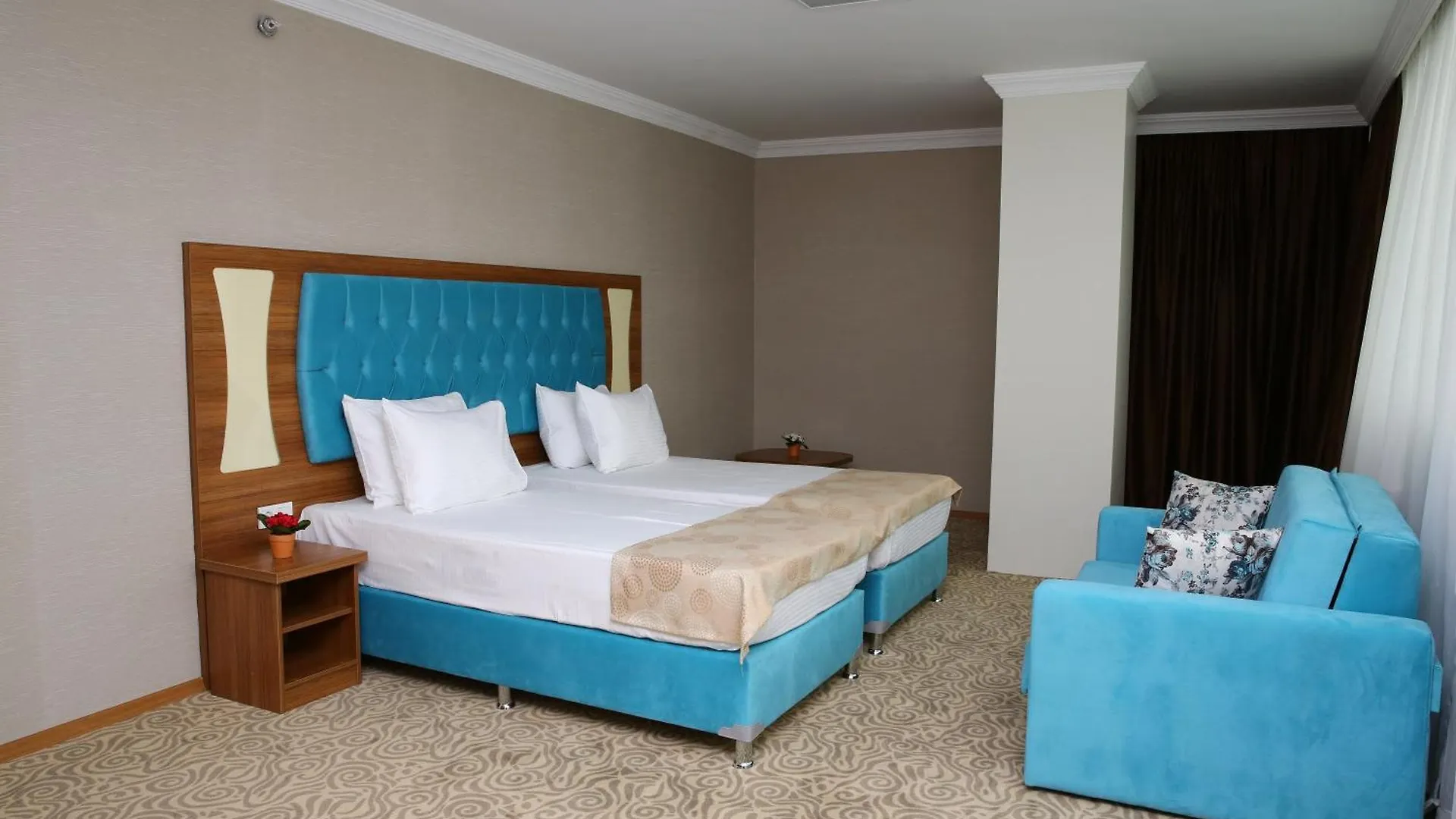 Golden Lounge Hotel Стамбул